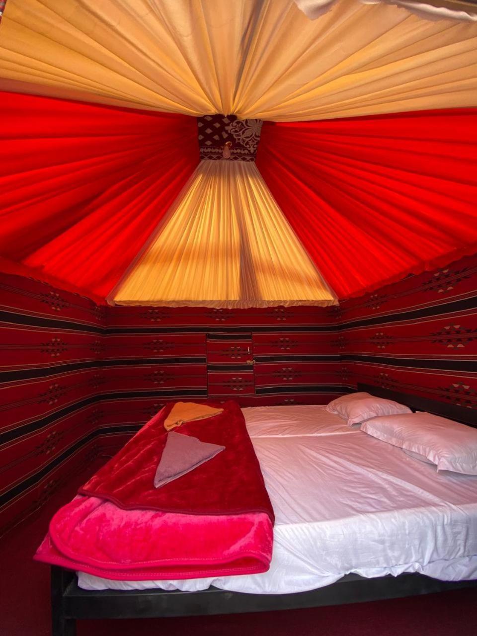 Wadi Rum Bedouin City Camp & Tours Zewnętrze zdjęcie