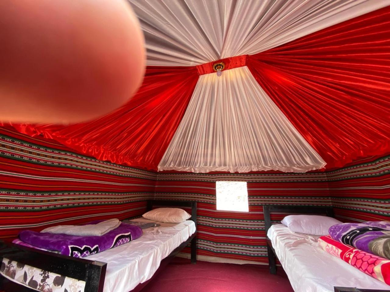 Wadi Rum Bedouin City Camp & Tours Zewnętrze zdjęcie
